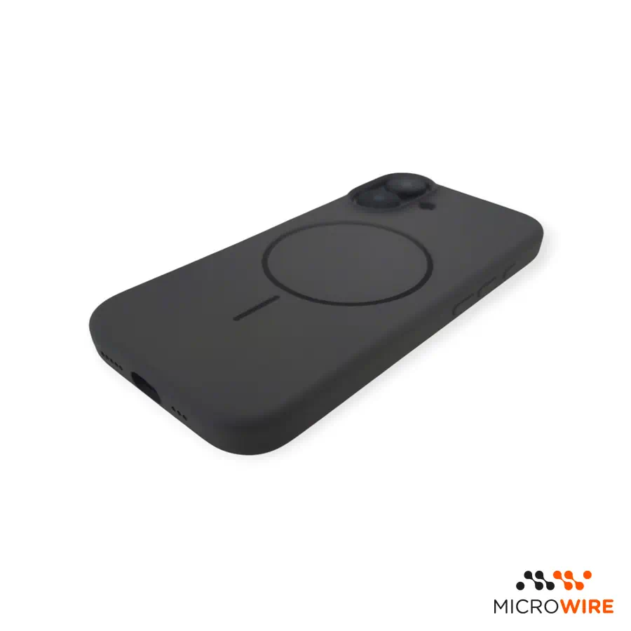 Black Silicone Case iPhone 17 with MagSafe